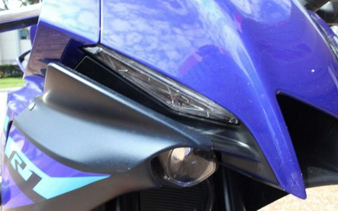 2024 Yamaha YZF-R1