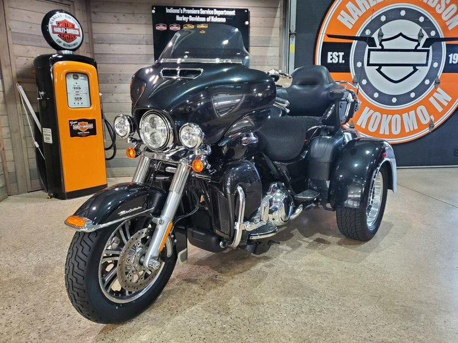 2018 Harley-Davidson® FLHTCUTG - Tri Glide® Ultra