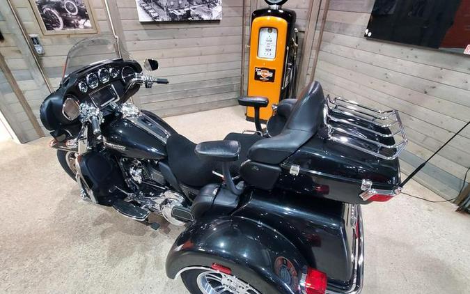 2018 Harley-Davidson® FLHTCUTG - Tri Glide® Ultra