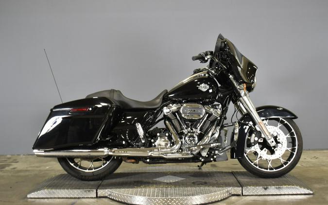2021 Harley-Davidson Street Glide Special FLHXS