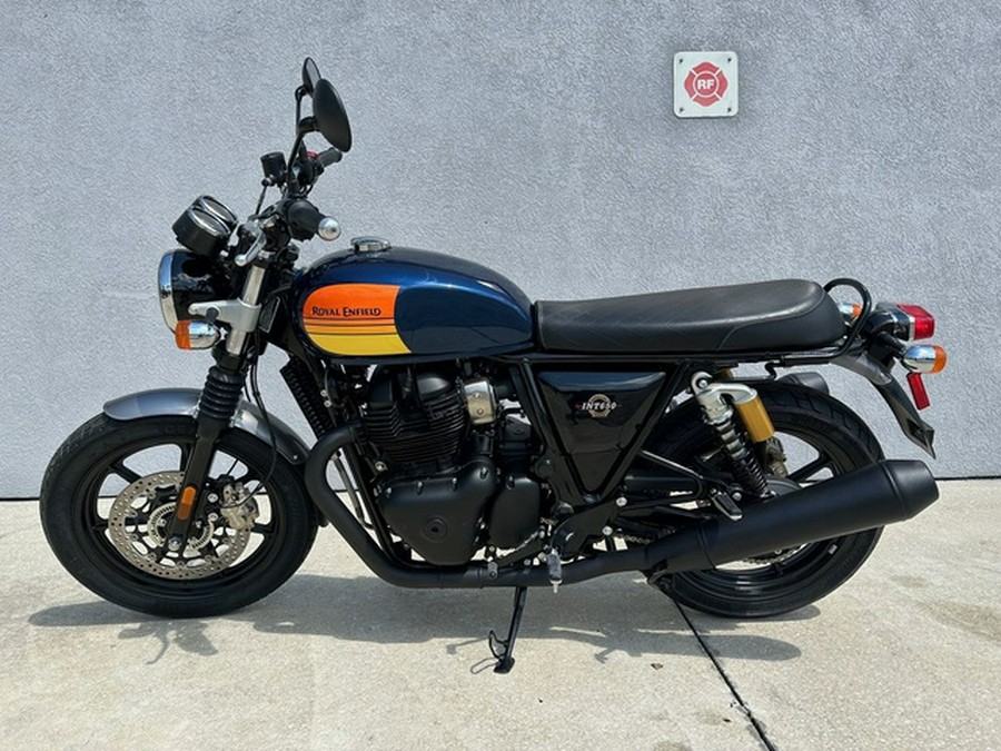 2024 Royal Enfield Twins INT650 Barcelona Blue