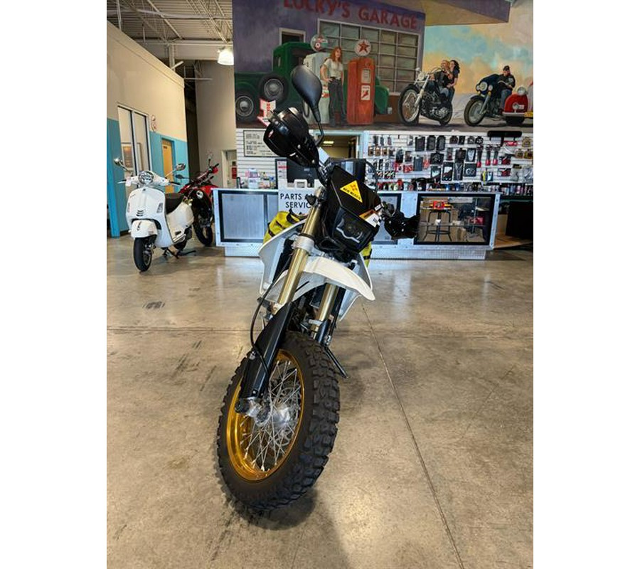 2015 Suzuki DR-Z400SM