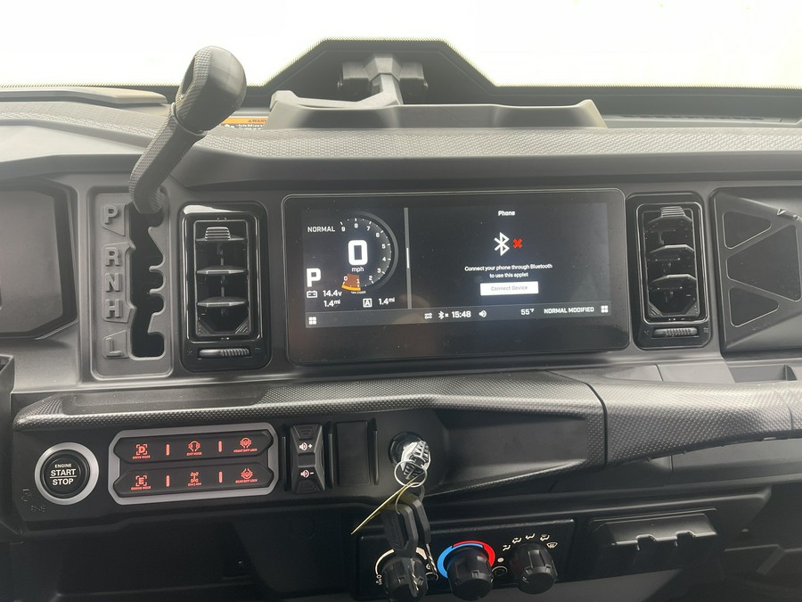 2026 Can-Am Defender MAX Limited HD11