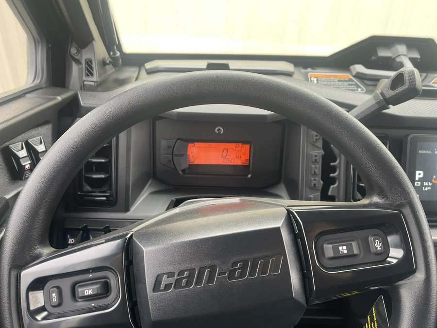 2026 Can-Am Defender MAX Limited HD11