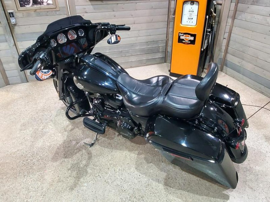 2021 Harley-Davidson® FLHXS - Street Glide® Special