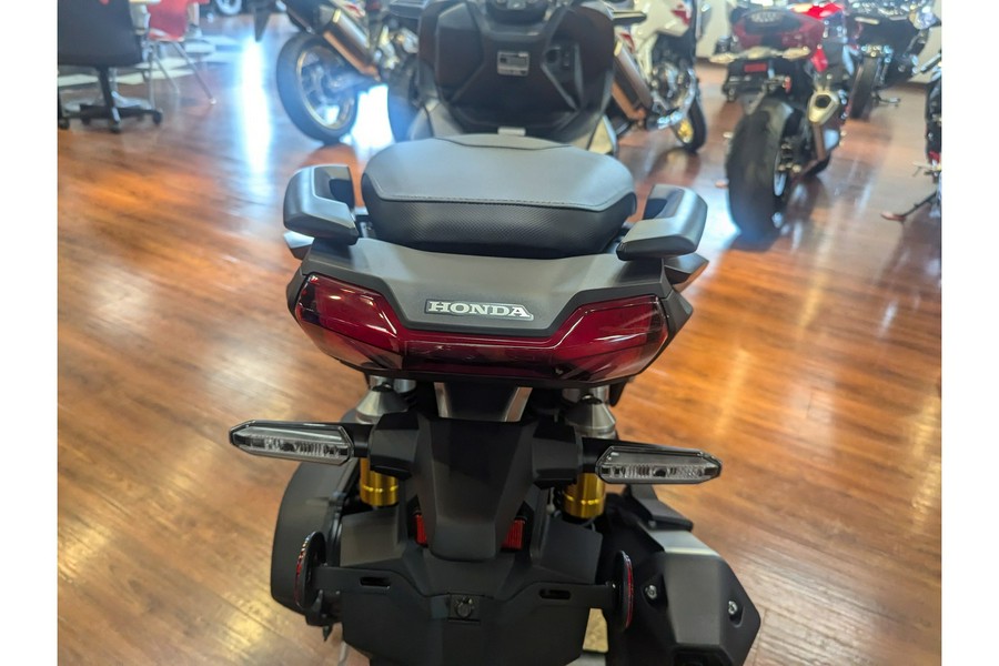 2025 Honda ADV160