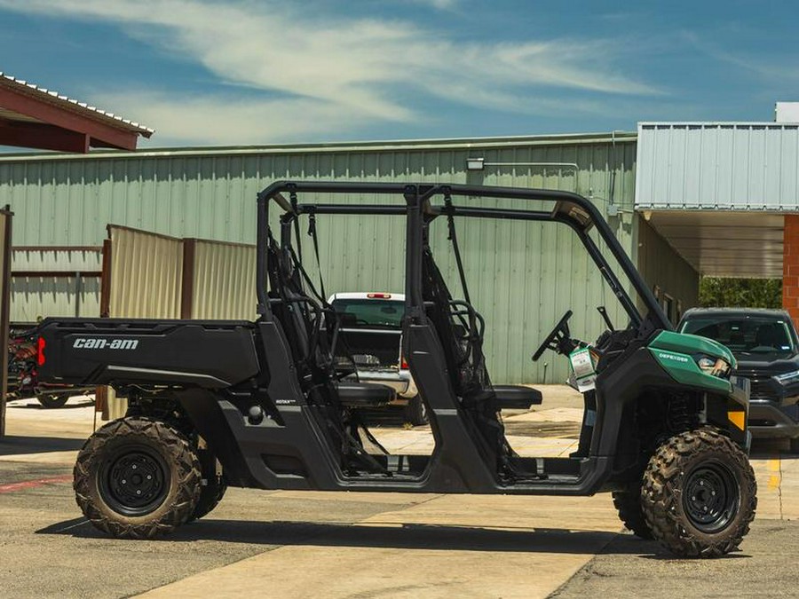 2025 Can-Am® Defender MAX HD7