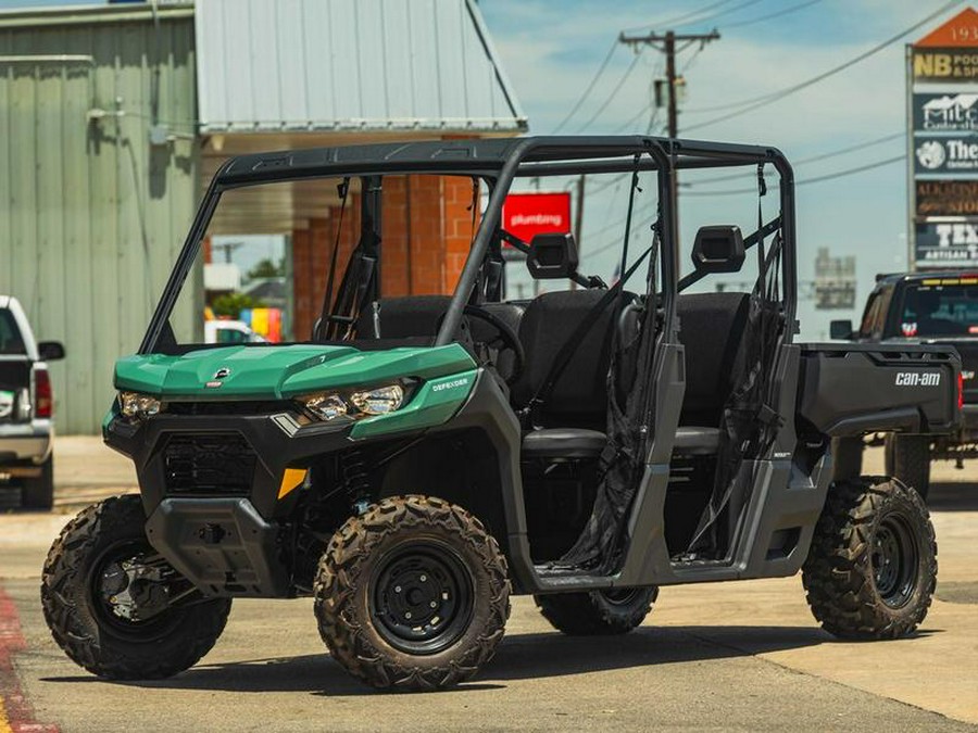 2025 Can-Am® Defender MAX HD7