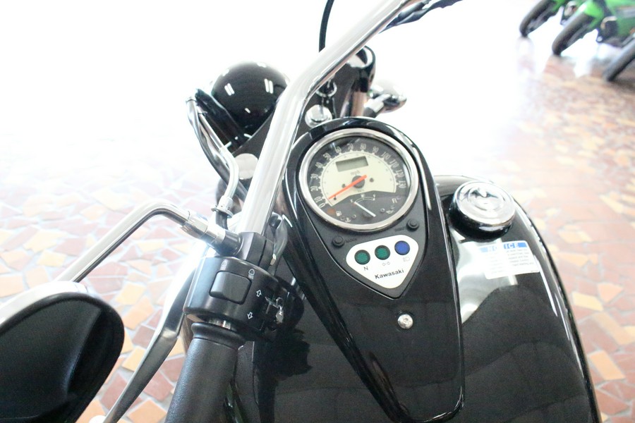 2026 Kawasaki Vulcan 900 Custom Metallic Spark Black - TA006256