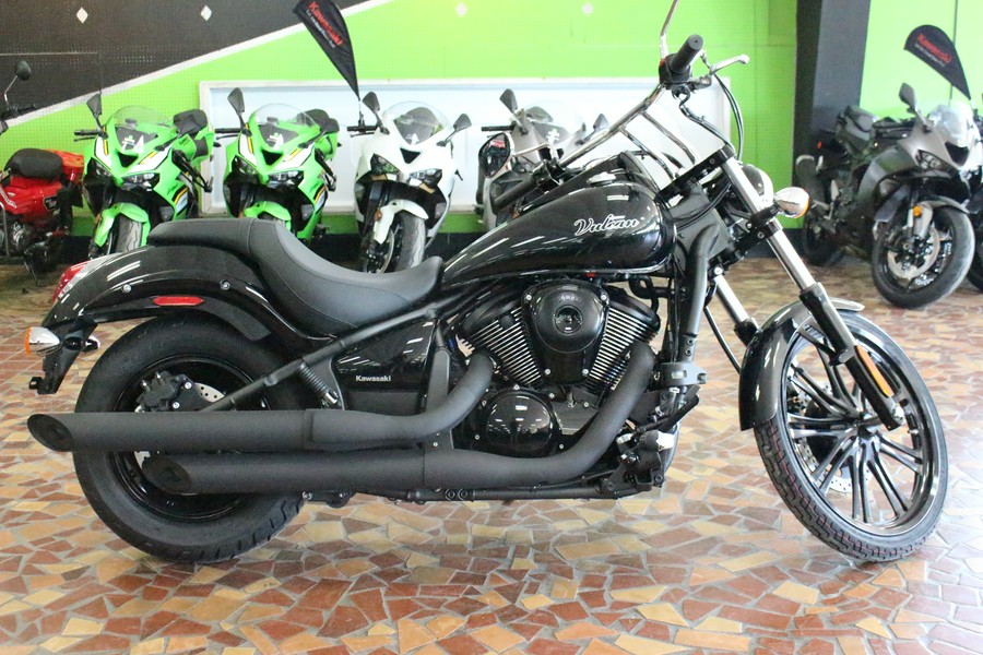 2026 Kawasaki Vulcan 900 Custom Metallic Spark Black - TA006256