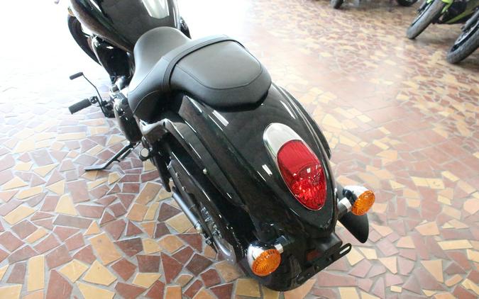 2026 Kawasaki Vulcan 900 Custom Metallic Spark Black - TA006256