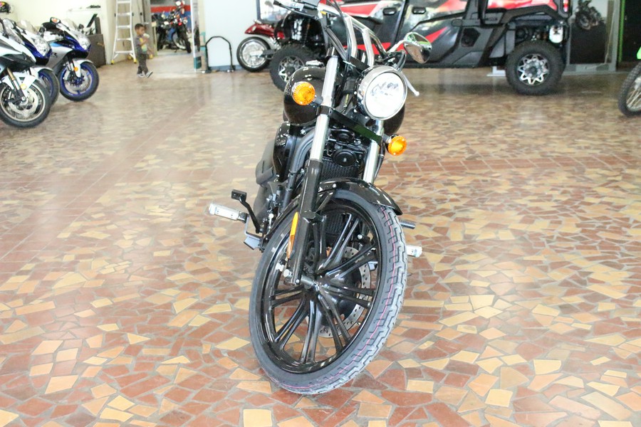 2026 Kawasaki Vulcan 900 Custom Metallic Spark Black - TA006256