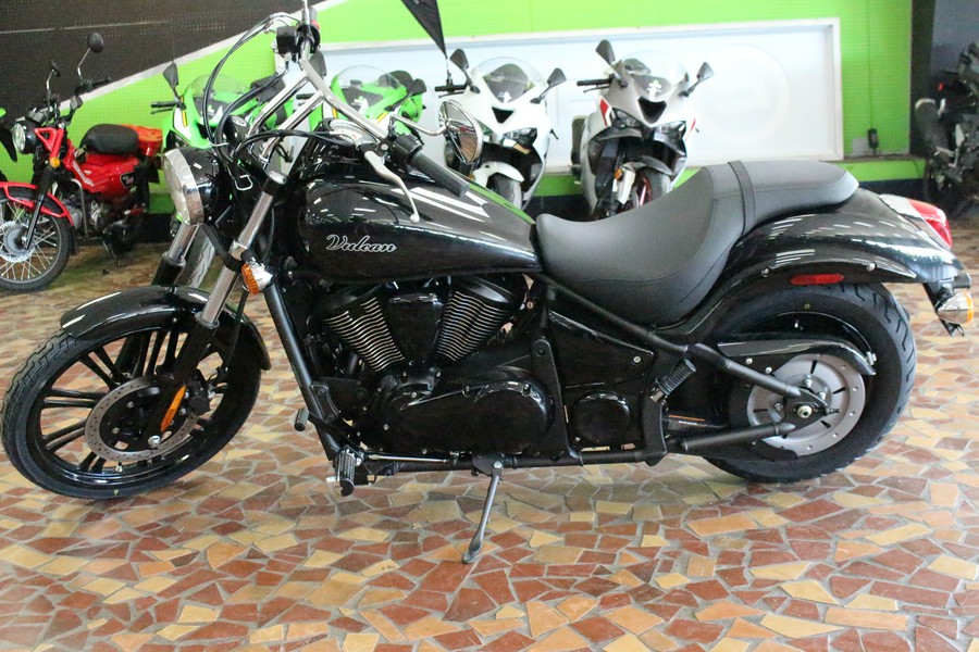 2026 Kawasaki Vulcan 900 Custom Metallic Spark Black - TA006256