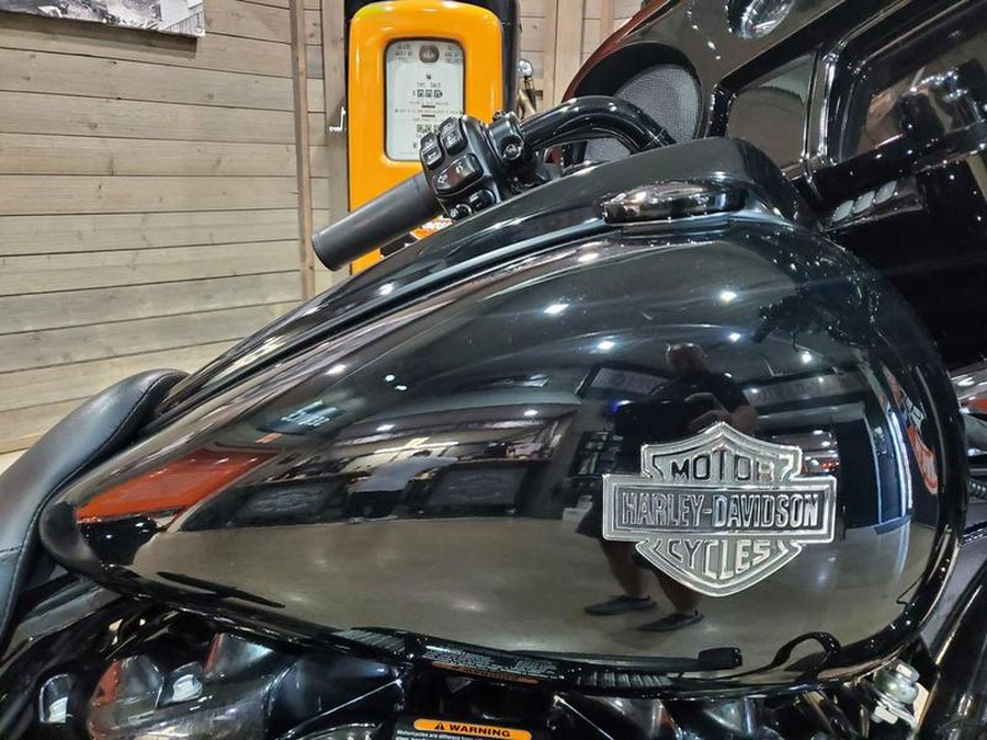 2022 Harley-Davidson® FLHXS - Street Glide® Special
