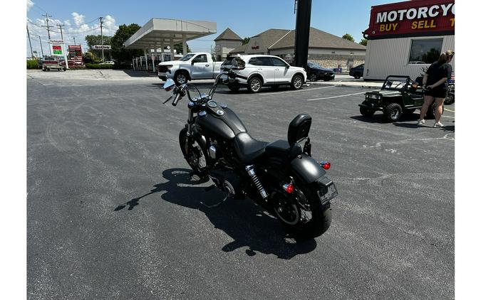 2013 Harley-Davidson® DYNA STREET BOB (EFI