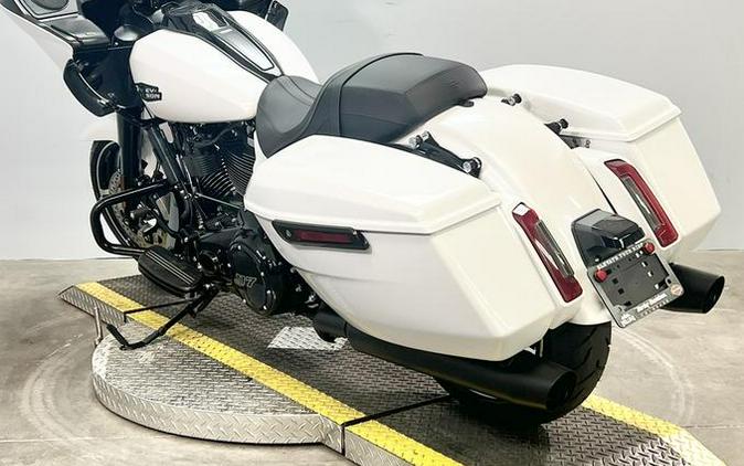 2024 Harley-Davidson® FLTRX - Road Glide®