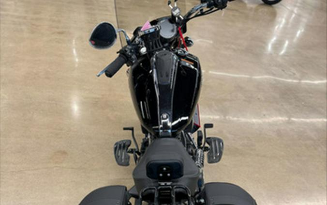 2025 Indian Scout Classic Limited +Tech Black Metallic