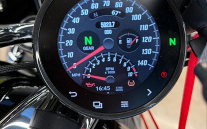 2025 Indian Scout Classic Limited +Tech Black Metallic