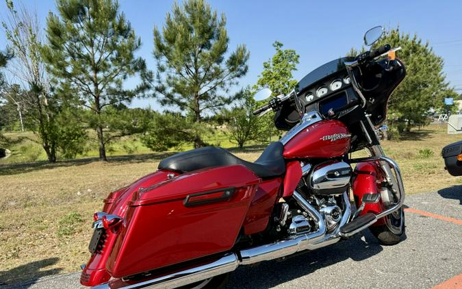 2019 Harley-Davidson® Street Glide® FLHX