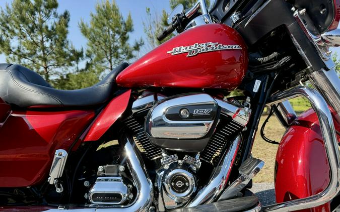 2019 Harley-Davidson® Street Glide® FLHX