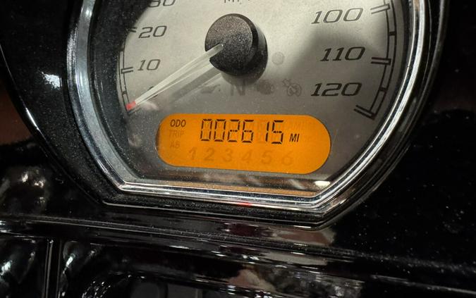 2016 Harley-Davidson® Street Glide® Special Velocity Red Sunglo FLHXS