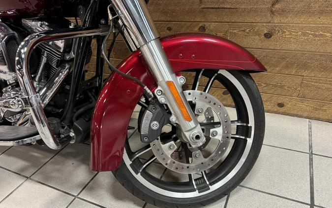 2016 Harley-Davidson® Street Glide® Special Velocity Red Sunglo FLHXS