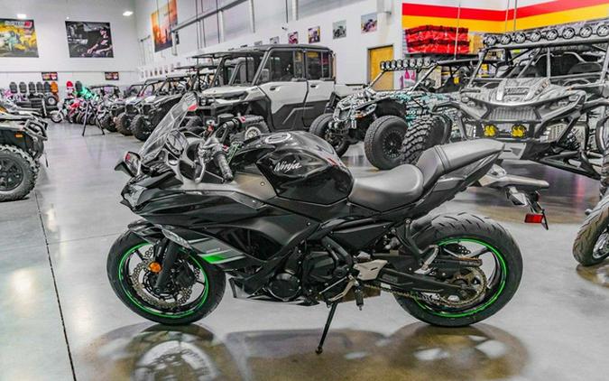 2019 Kawasaki Ninja 650 ABS Metallic Spark Black