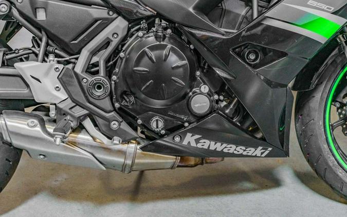 2019 Kawasaki Ninja 650 ABS Metallic Spark Black