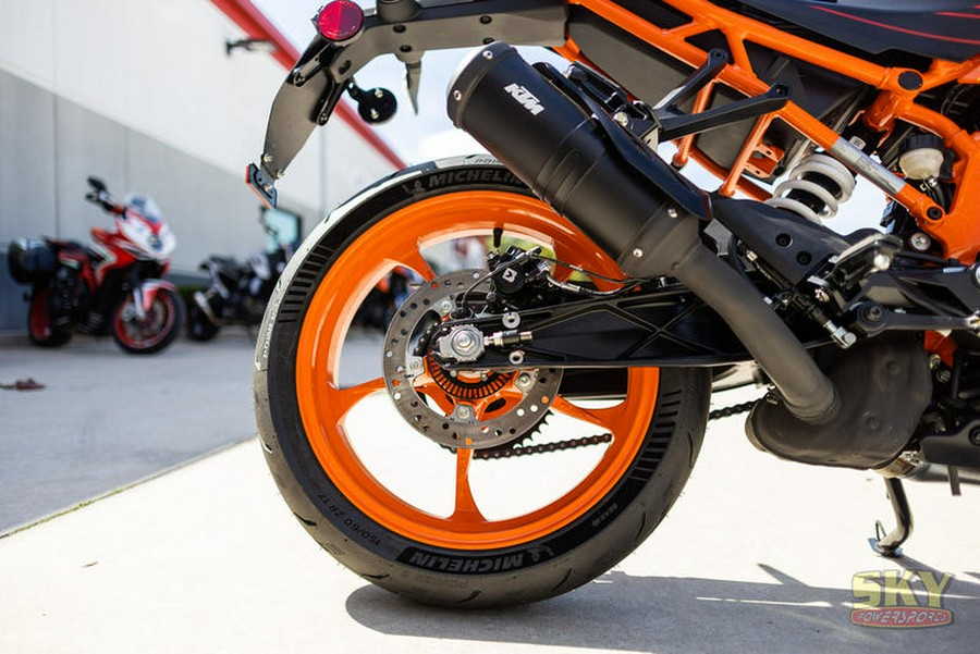 2024 KTM RC 390