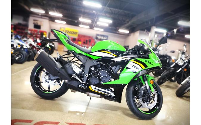 2025 Kawasaki Ninja® ZX™-6R KRT Edition