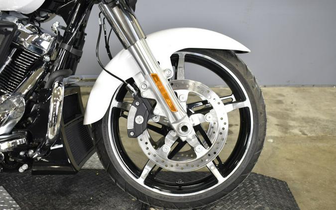 2024 Harley-Davidson Street Glide FLHX