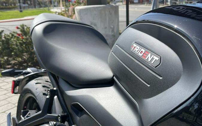 2023 Triumph Trident 660 Sapphire Black