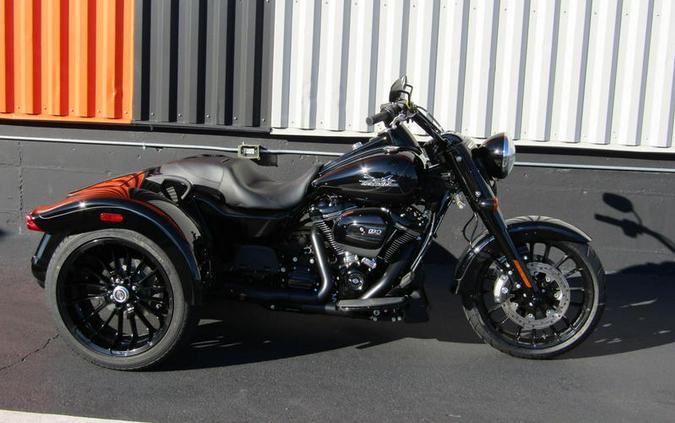 2023 Harley-Davidson® FLRT - Freewheeler®