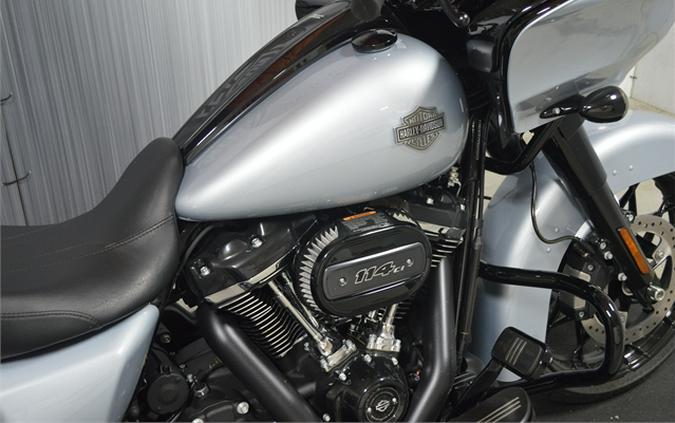 2023 Harley-Davidson Road Glide Special