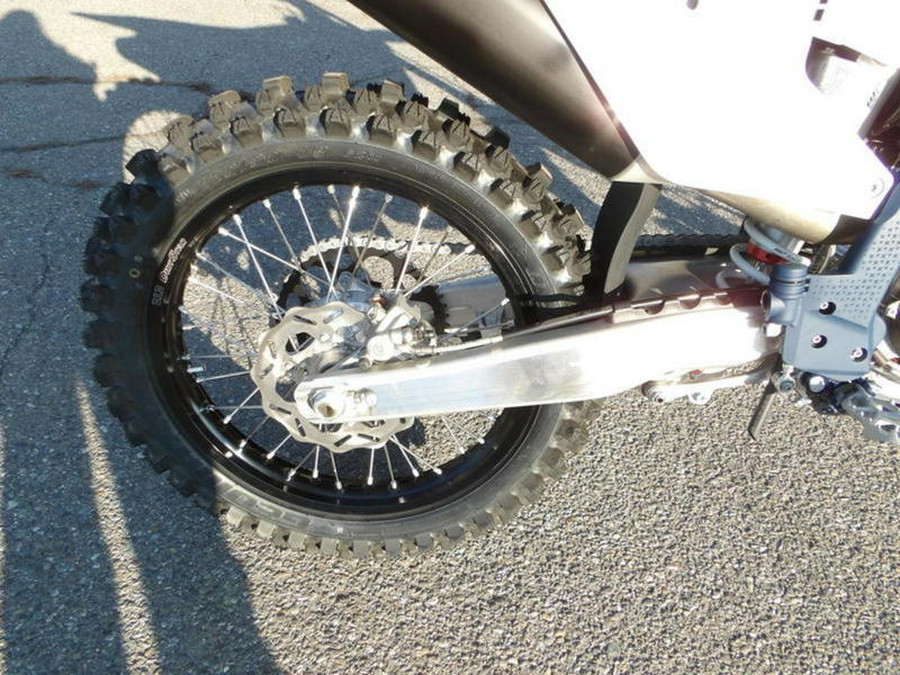 2025 Husqvarna® FC 250