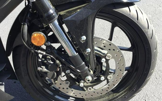 2025 Yamaha YZF-R3