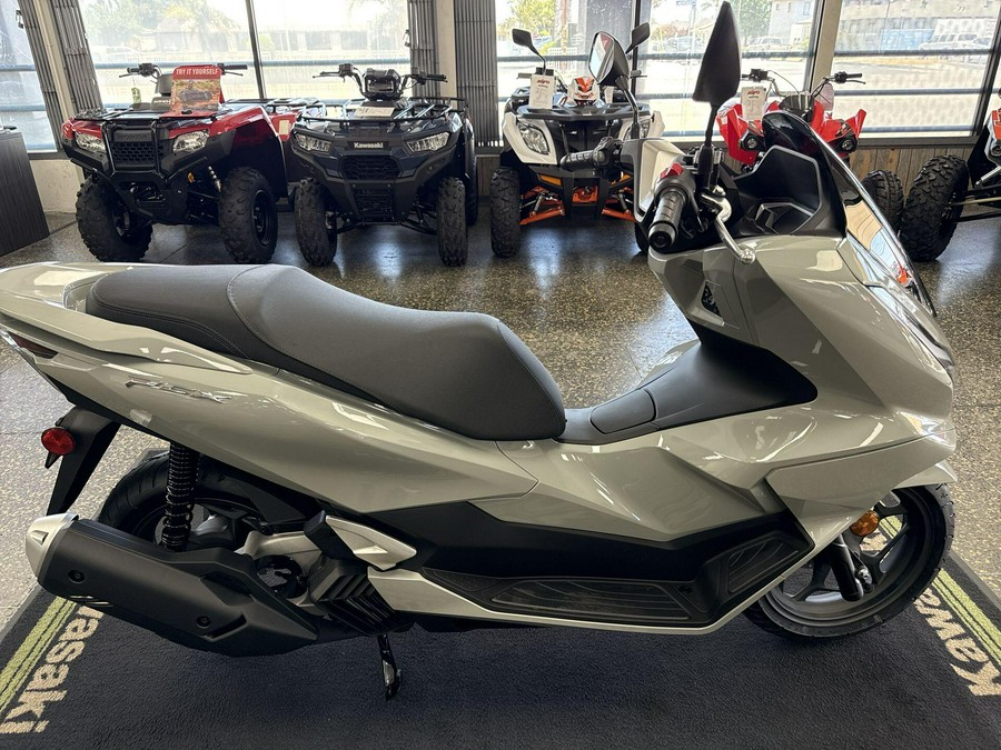 2026 Honda PCX ABS