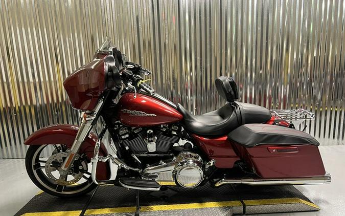2018 Harley-Davidson Street Glide FLHX
