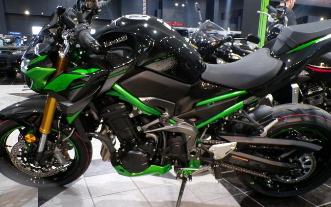 2024 Kawasaki Z900 SE ABS