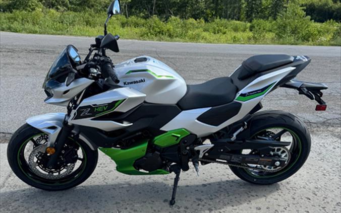 2024 Kawasaki Z7 Hybrid ABS