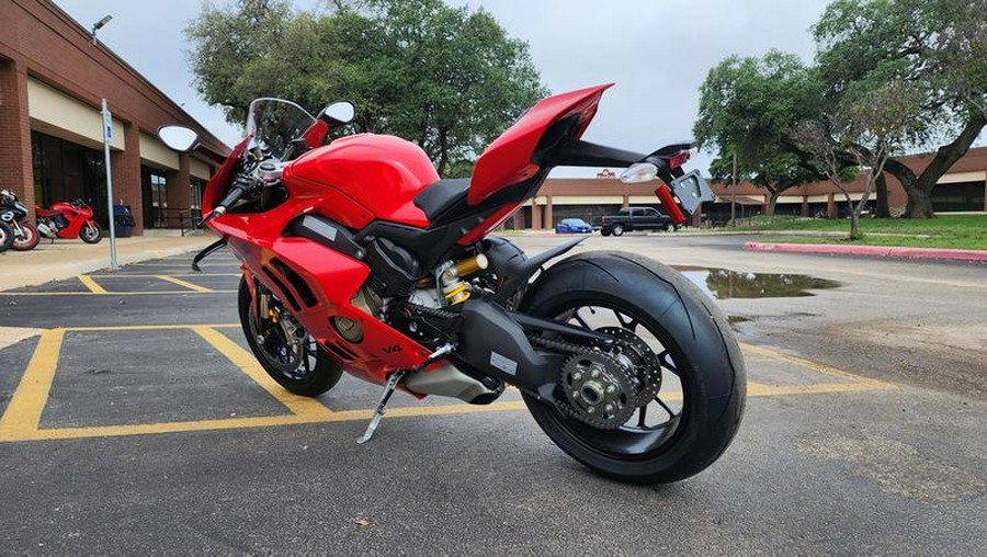 2024 Ducati Panigale V4 Red