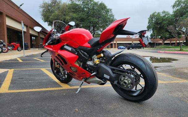 2024 Ducati Panigale V4 Red