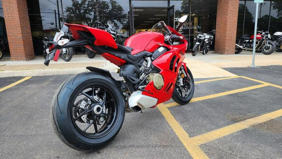 2024 Ducati Panigale V4 Red