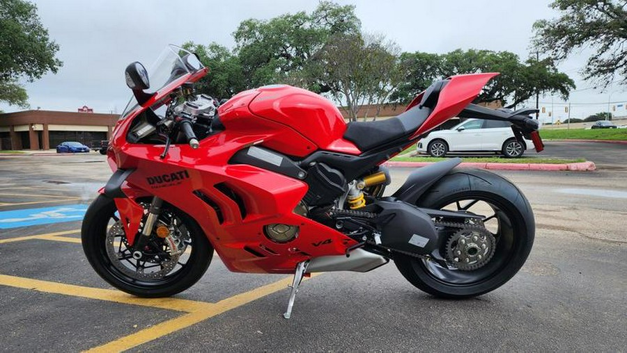 2024 Ducati Panigale V4 Red