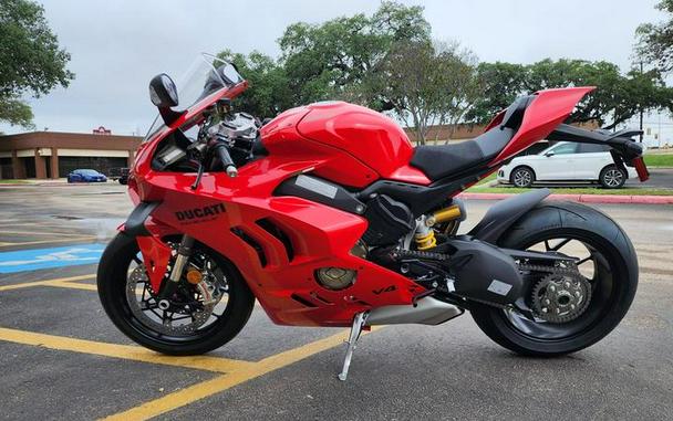 2024 Ducati Panigale V4 Red