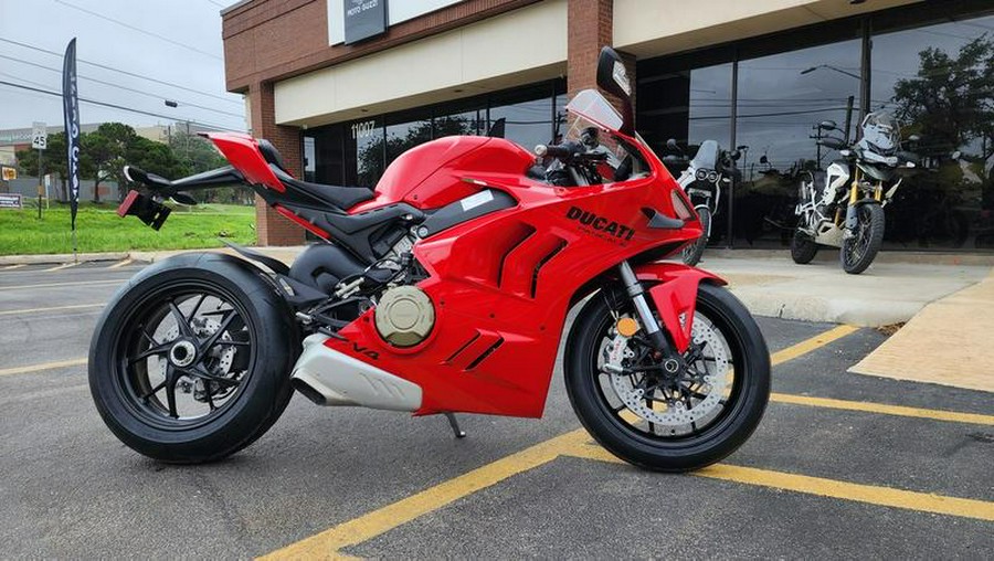 2024 Ducati Panigale V4 Red