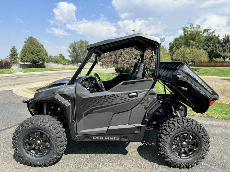 2025 Polaris Industries GENERAL XP 1000 ULTIMATE