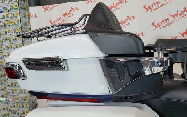 2015 Harley Davidson Triglide Flhtcutg