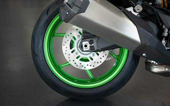 2026 Kawasaki Z1100 SE ABS