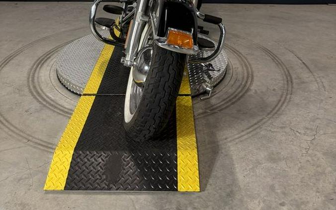 2016 Harley-Davidson® Softail® Heritage Softail® Classic